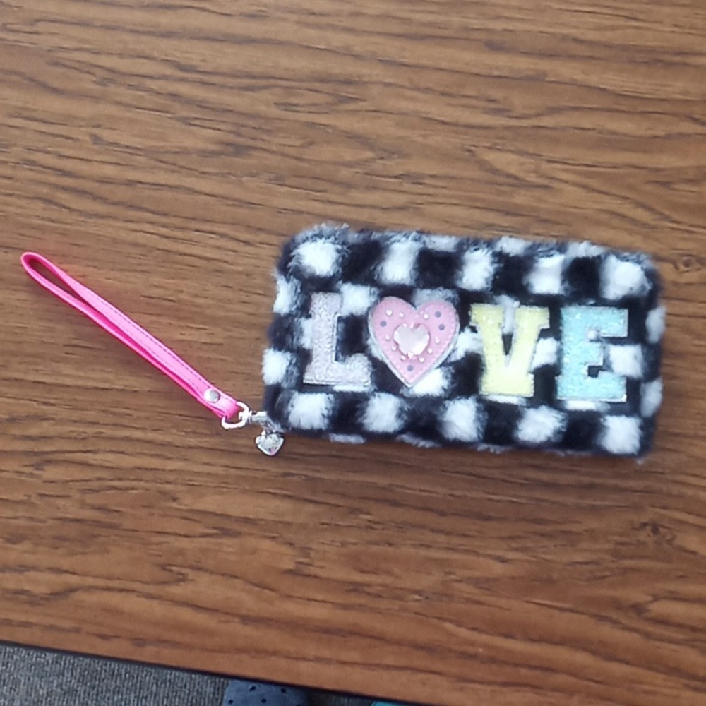 Girls wristlet, purse, wallet.